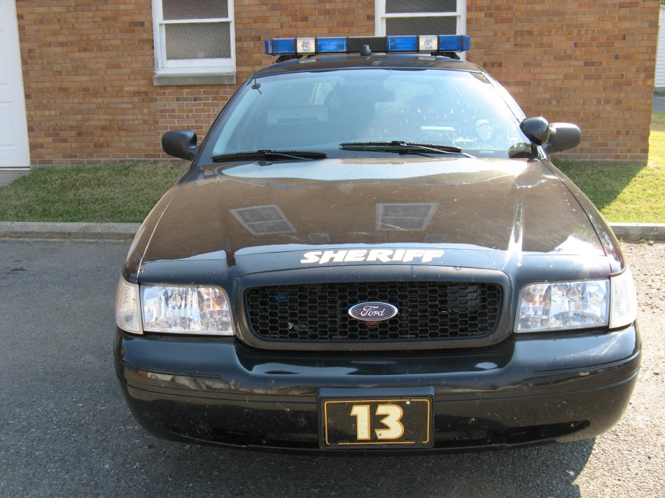 1071 Sheriff's Automobile